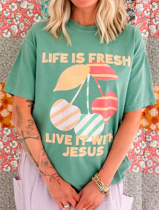 Life is Fresh Tee: Light Green / L